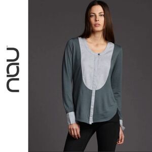 NAU x Snowpeak Mixt Top Womens XXS Merino Wool Henley Athleisure Active Ski NWOT